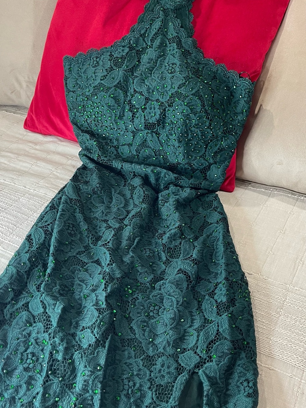 Betsy & Adam Deep Green Evening Dress - Picture 5 of 16